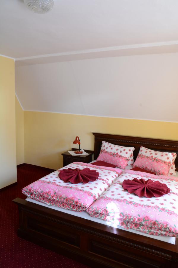 Hotel Slunecna Boží Dar Kültér fotó