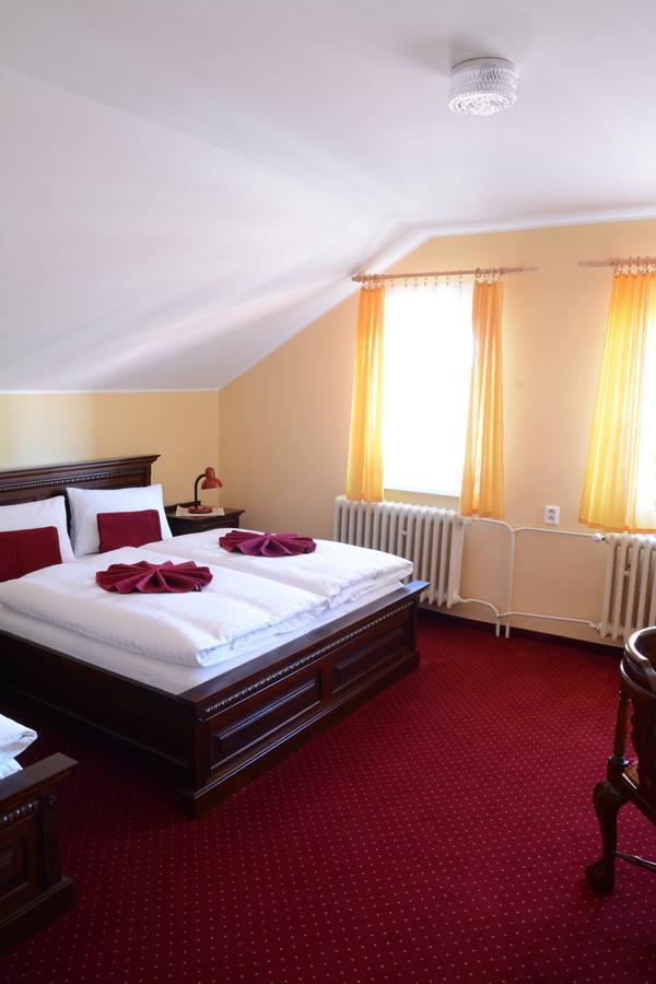 Hotel Slunecna Boží Dar Kültér fotó