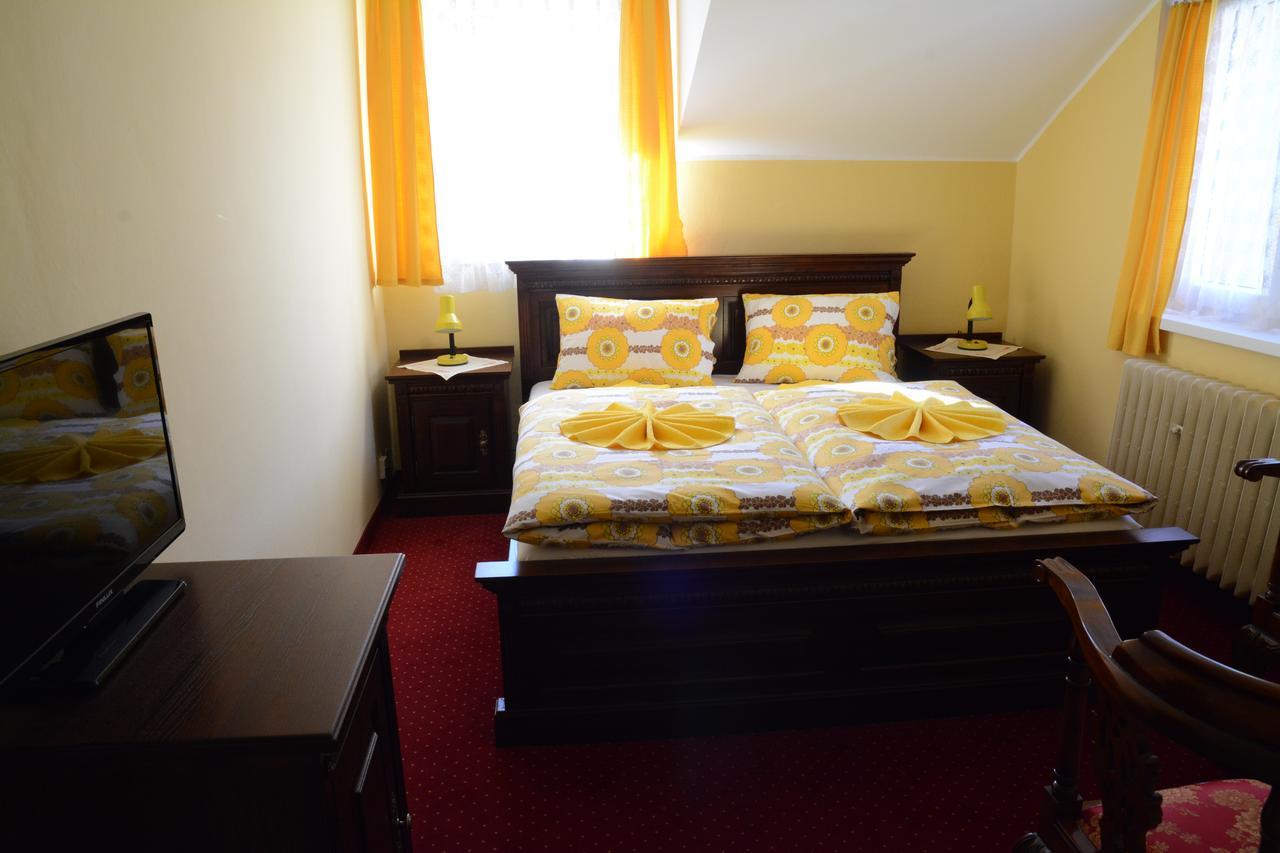 Hotel Slunecna Boží Dar Kültér fotó